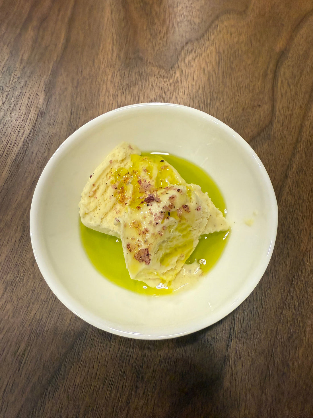 Von Burrata bis Eiscreme: 10 Lebensmittel, die extra natives Olivenöl lieben